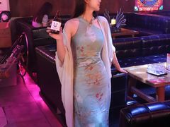 -喜鹊音乐酒馆(西街店)