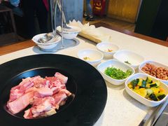 -九府羊·鲜羊火锅·烤串(新华路店)