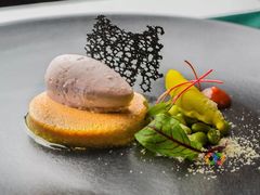 -小天鹅戴斯酒店鲸鲨百汇创作料理