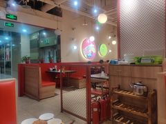 -鸡遇虾煲干锅火锅(小寨金莎店)
