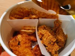 亚历山大黑金桶（烟熏风味鸡翅版）-麦当劳(融创茂店)