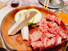 -蚂蚁洞·烤肉大营地(上海静安大悦城店)