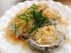 蒜蓉烤鲍鱼-覃记海鲜美食餐厅