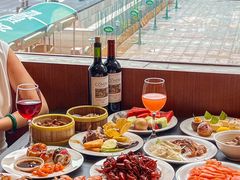 -青岛海尔洲际酒店