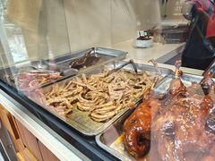 -王浩儿纪六孃甜皮鸭(乐山总店)