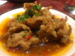 蒜香鸡脚-浩海火烧云傣家菜(京广店)