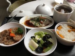-宝媛会月子中心(越秀店)