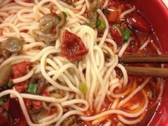 -乡村鸡杂米线(汉渝路店)