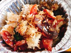 美味双肠煲仔饭-西关味(东明路店)