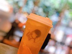 -喜茶(上海打浦桥日月光gelato lab+店)