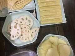 -红九格老火锅(三峡广场店)