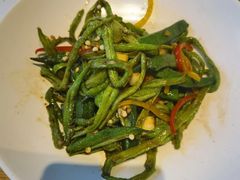 秋葵烧豆角-青梅酒肆PLUS(长白仙岛北路店)