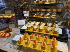 -半岛翡丽海鲜自助餐厅(观风亭店)