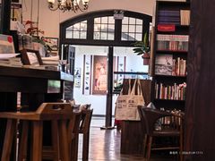 -良友书坊(安徽路店)