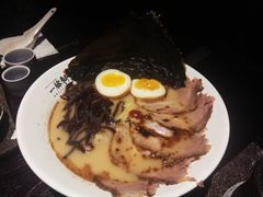 -一豚轩·烧鸟·豚骨拉面(五四路店)