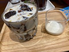 -ZING COFFEE 镜咖啡