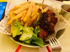 -BIGHEAD大头家咖啡馆(蛇口店)
