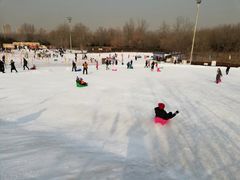 -北京亚布洛尼朝阳公园滑雪场