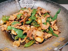 -费大厨辣椒炒肉(黄兴中心广场店)