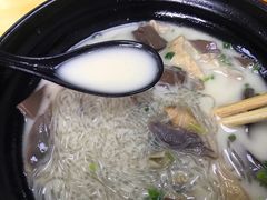 -津津老鸭粉丝馆(正东路店)