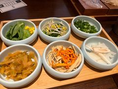 -银米·云南传统过桥米线(双廊黑金冠店)