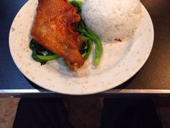 露莎(得胜沙店)-露莎餐厅(得胜沙店)