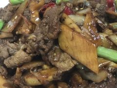 -牛八宝桂林米粉(八里庄店)