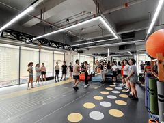 -F+轻食健身赋能空间(中华北路国贸商场店)