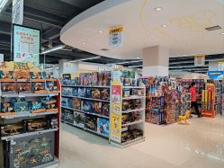 -孩子王童乐园(成都海滨城店)
