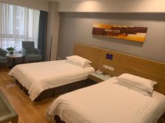 -速8酒店(合肥芜湖路万达广场店)