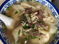 -小董骨汤馄饨店(通扬路店)