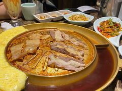 -猪啊牛呀羊啊铜盘烤肉(正大广场店)