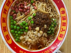 -魔都三兄弟酸辣粉·蘸卤炸串(虹桥万科店)
