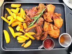 -灵意咖啡·西班牙美食(汕头金平万达广场店)