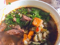 生烫牛肉粉-王记生烫牛杂面馆(兰陵路店)