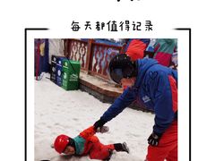 -长沙湘江冰雪世界