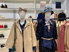 -百年港湾奥特莱斯(香炉礁店)