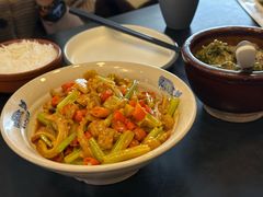 酸辣牛肚-潇湘阁(望京SOHO店)