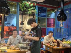 -老炉家木炭烤肉(长江国际店)