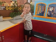 -芭莉与彩虹西餐厅(成都合生汇店)