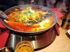 -三顾烤庐·烤鱼·烧烤·龙虾(奉贤店)