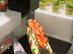 草莓蛋糕卷-解放碑威斯汀酒店-知味国际美食餐厅