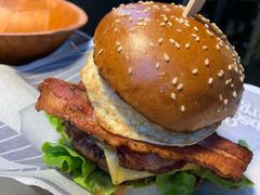 -Ribs & Burgers The Rocks