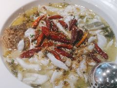 -鱼亨小鲜酸菜鱼(大信店)