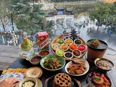 -包整·丝娃娃(甲秀楼景观店)