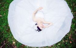 -易摄影婚纱摄影工作室