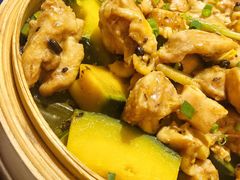 南瓜蒸走地鸡-君悦酒店·1881·北京烤鸭