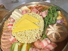 小木屋部队锅-恩你小木屋·韩式料理(假日广场店)