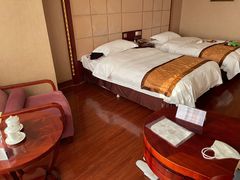 -锦州元都大酒店(凌河古塔夜市店)