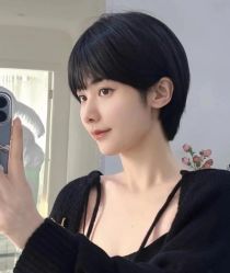 -丝语萱形象
